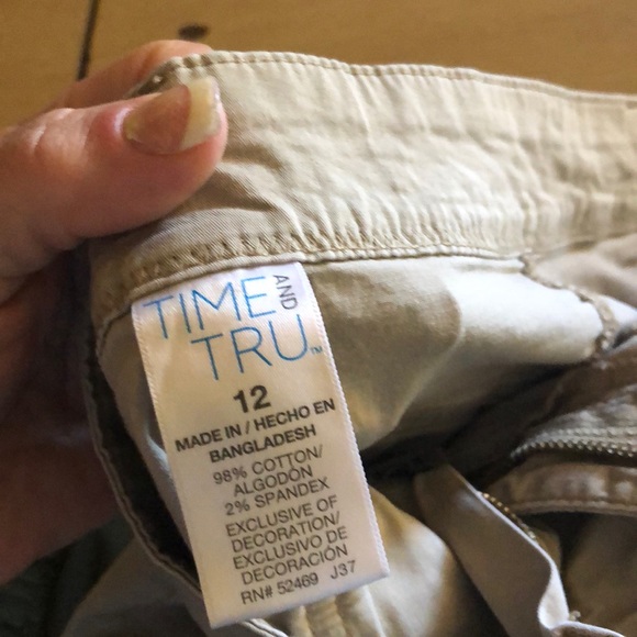 2 Time and Tru capris - green & blue pair sold - Picture 3 of 4